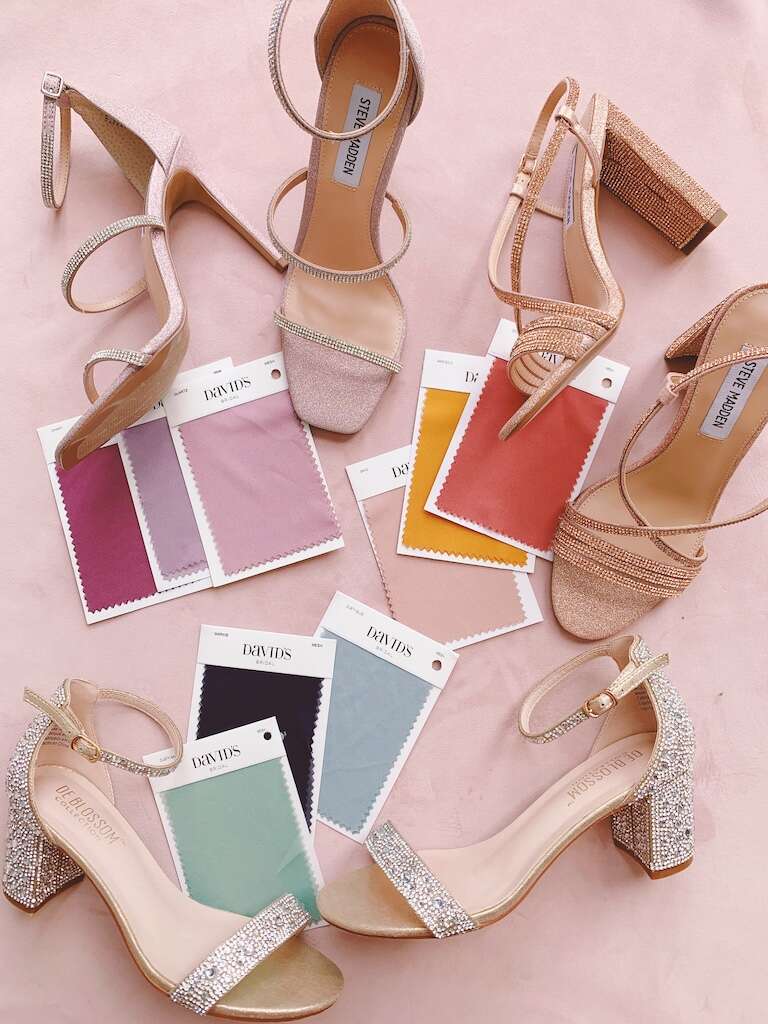 What Color Shoes To Wear With A Mauve Dress