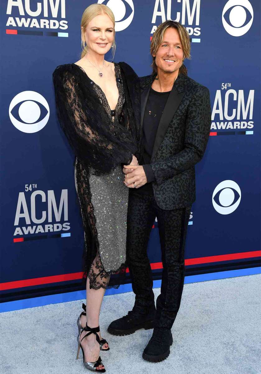 What Size Shoe Does Keith Urban Wear