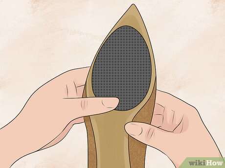 How To Tell If Shoe Is Non Slip