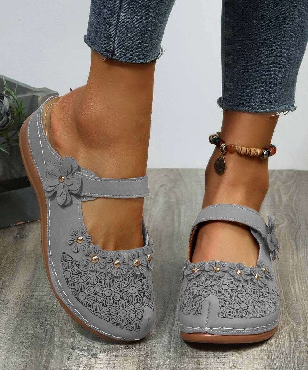 What Is A Closed Toe Shoe