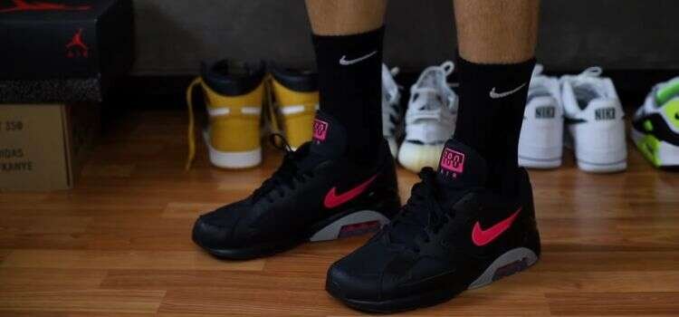 What Color Socks With Black Shoes
